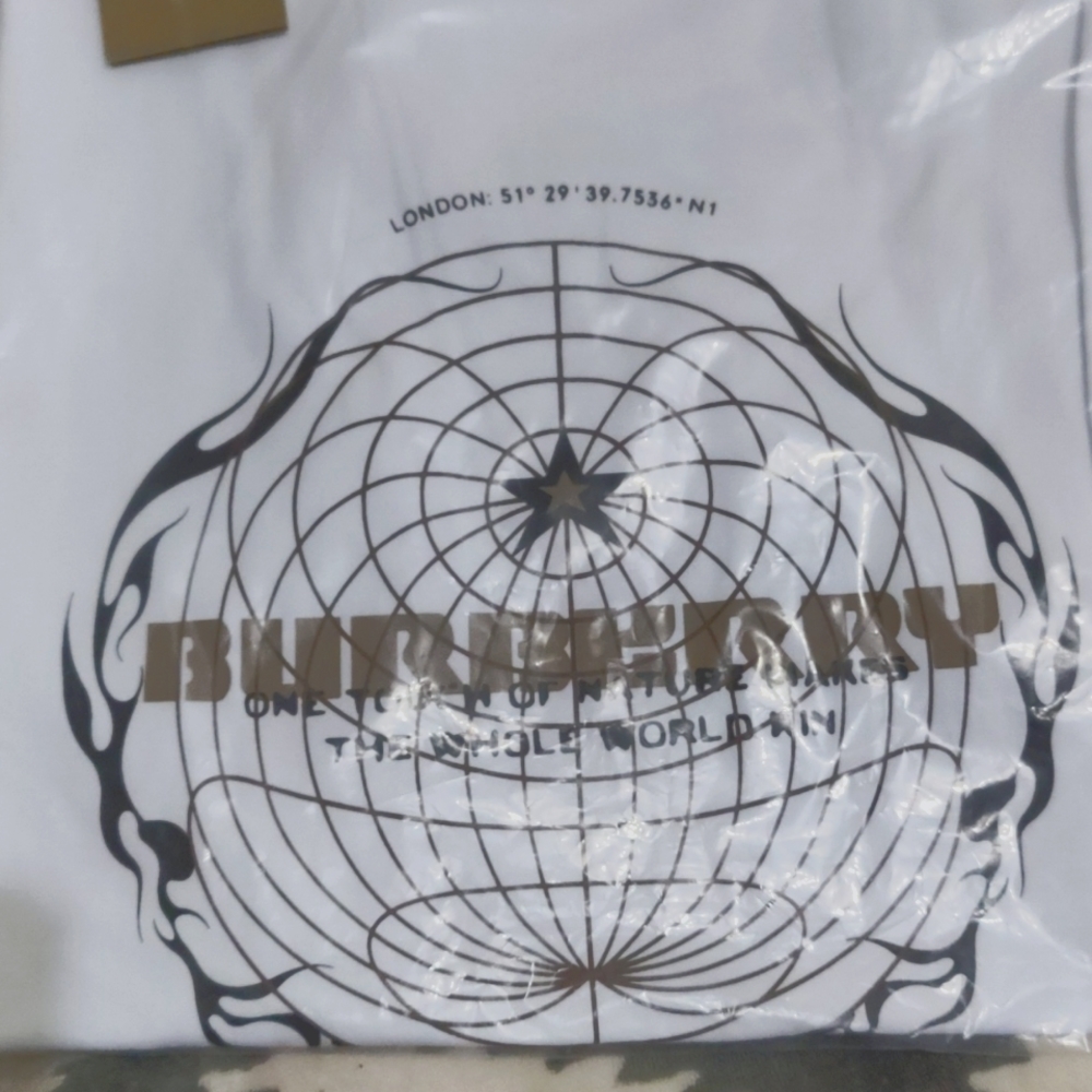 Burberry T Shirt